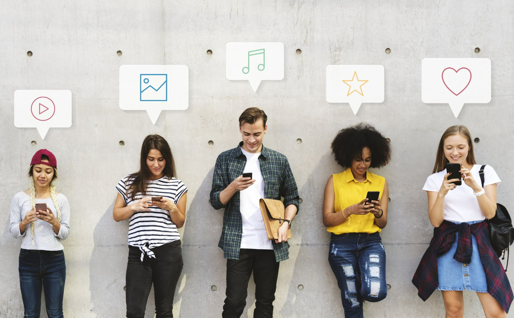 Introduzione ai social media: restare connessi